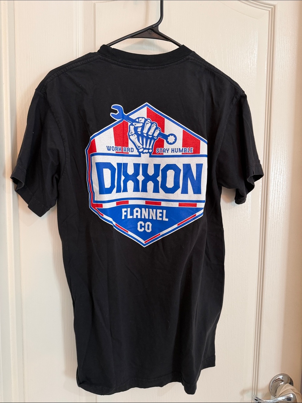 Dixxon Men’s Black Graphic T-Shirt